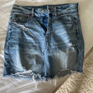 american eagle jean skirt!!